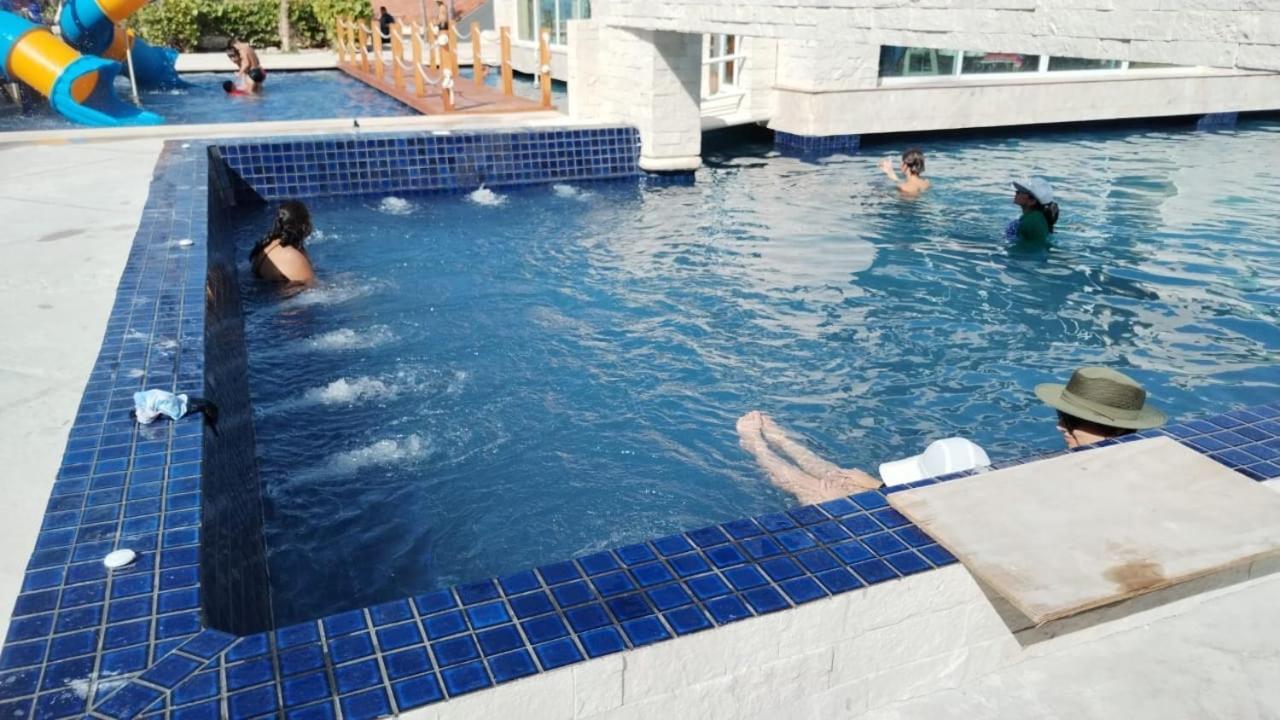 Beachaccess Hotelzone 3705 Cancun Ngoại thất bức ảnh